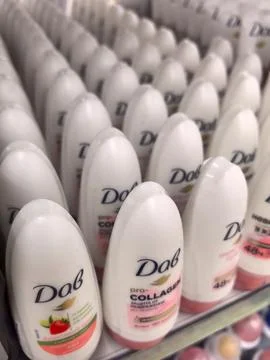 Array of skin care products lined up in neat rows on store shelves Stock-Fotos