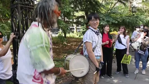 Arrests in New York after protest against Trump's immigration policy and ICE age Stock Footage 314516733
