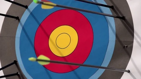 Arrow Hitting Target Stock Videos – Royalty-Free HD & 4K Videos | Pond5