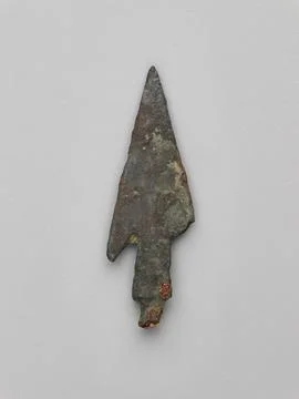 Arrowhead ca. 3rd7th century A.D. Sasanian This bronze arrowhead is flat wi.. Foto stock
