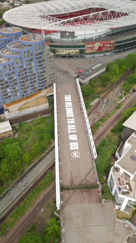Arsenal celebration mural on bridge Stock Footage 336245017
