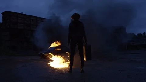 Arson of the car Stock Footage 113446047