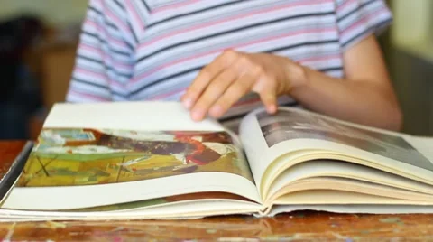 The Art Book Vídeo Stock 60397127