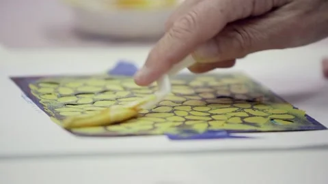 Art Class Close Up Colors Senior Hands Elderly Artist Vídeo Stock 134715465