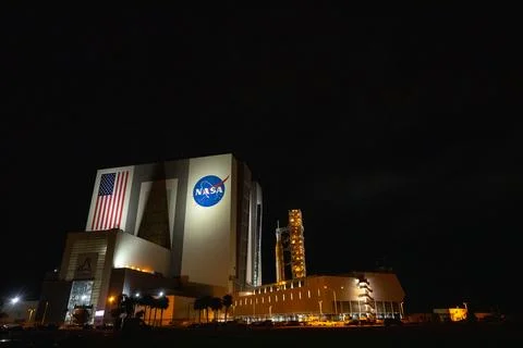 Artemis I Rollout for Launch. The mobile launcher, with NASAs Space Launch .. Stock Photos