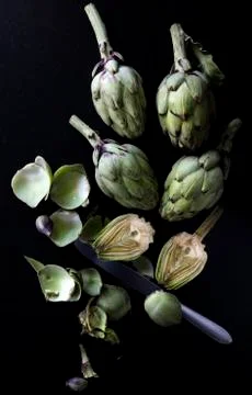 Artichokes in the kitchen Stock Photos