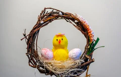 Artificial chick in the nest Foto stock