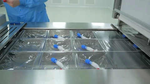 Artificial lung ventilation, pulmonary ventilation. Stock Footage 127585147