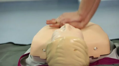 Artificial respiration course 8 Video stock 317081029