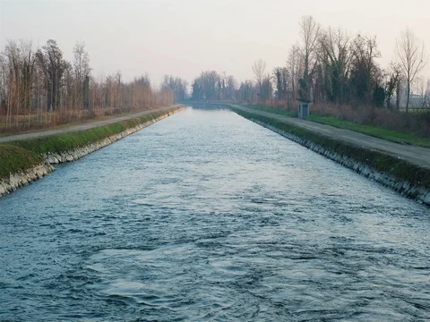 Artificial river irrigation 库存影片 72287241