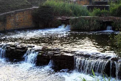 Artificial Waterfall Dam Background Texture Foto stock