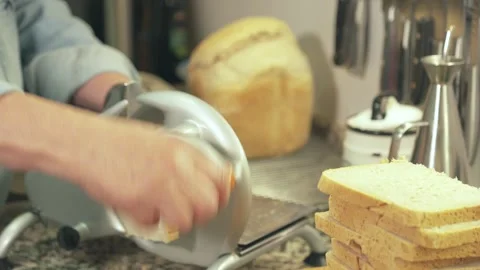Artisan bread cutting Stock-Footage 331571387