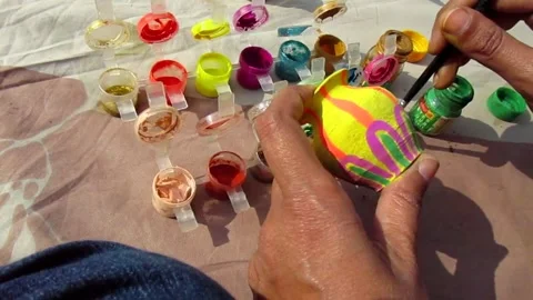 Artisan creating a beautiful pot 動画素材 154324667