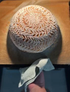 Artisanal Bread Baking in Progress, Featuring an Intricate and Beautiful Design Foto stock
