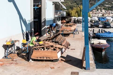 Artisans at work in the construction of boats 写真素材