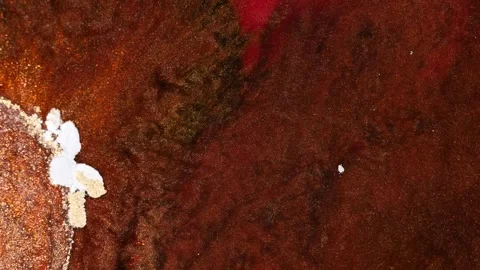 An artist creates abstract art using alcohol ink Stock-Footage 337800245
