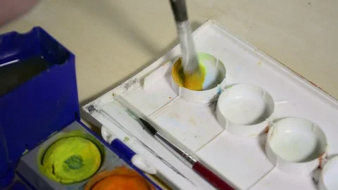 Artist using Watercolors Stock-Footage 82203697