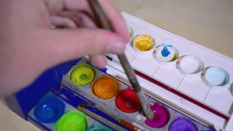 Artist using Watercolors Stock-Footage 82203906