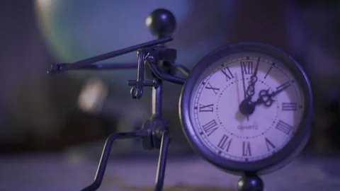 Artistic Clock with Reflections Moving in Real Time Stock Footage 196724450