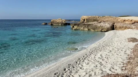 Is Arutas beach, in west Sardinia, one of the most beautiful beaches in the worl Stock-Footage 142959573