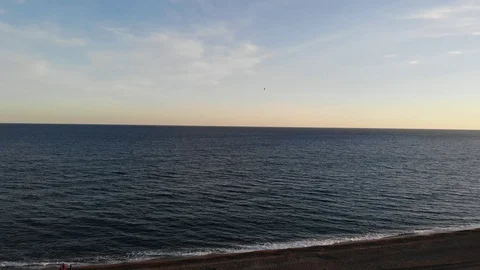 Ascendig overview of the ocean 库存影片 100295801