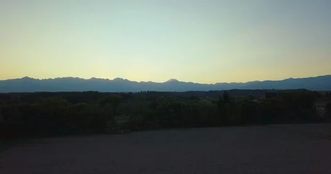 Ascending aerial flight with backtracking view revealing Cordillera de los Andes Stock-Footage 128903899