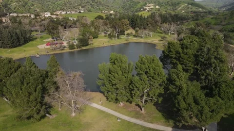 Ascending view of the lake 02 Stock-Footage 233128090
