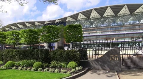 Ascot from the front 스톡 동영상 40042232