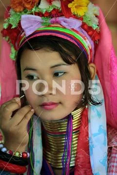 ASIA THAILAND CHIANG MAI WOMEN LONGNECK Stock Photos