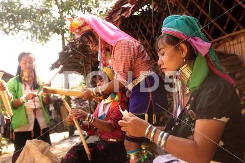 ASIA THAILAND CHIANG MAI WOMEN LONGNECK Stock Photos