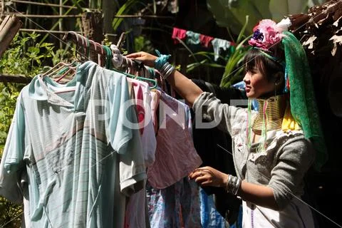 ASIA THAILAND CHIANG MAI WOMEN LONGNECK Stock Photos