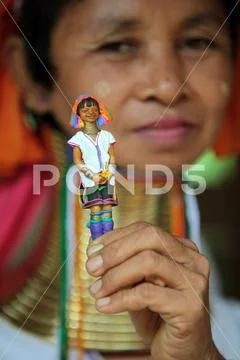 ASIA THAILAND CHIANG MAI WOMEN LONGNECK Stock Photos
