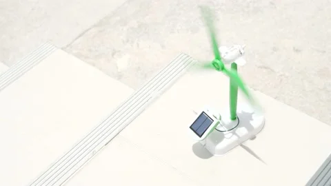 Asian boy playing solar cell toy. Video stock 170225632