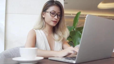 Asian businesswoman using computer Stock Footage 79268690