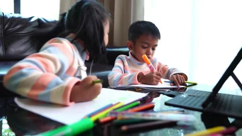 Asian children having fun doing liquid science lab experiments Stock Footage 221180308