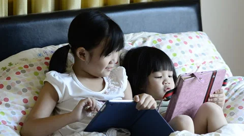 Asian chilrdren using tablet Stock Footage 47308060