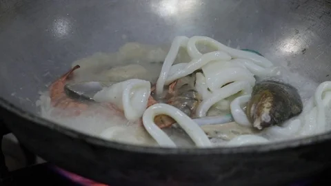 Asian cooking Video stock 86407982