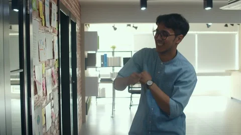 Asian creative man feeling fun and happy. Stock Footage 112175805