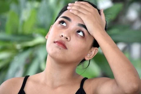 Asian Female Memory Problems Stockfoto's