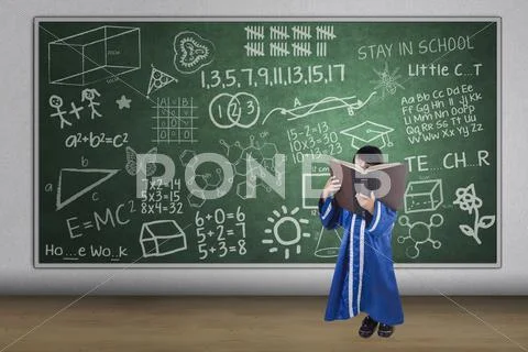 Asian girl reading book in class Stock Illustration