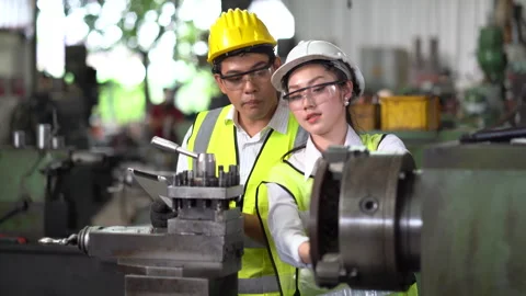 Asian industrial Engineer manager man demonstration and training mechanic w.. Stock Footage 246108190