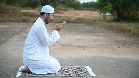 Asian islam man prayer Stock Footage 196815580