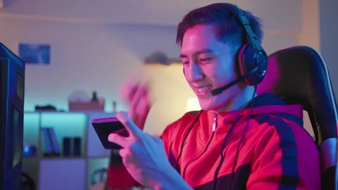 Asian man have live stream Stock Footage 155679837