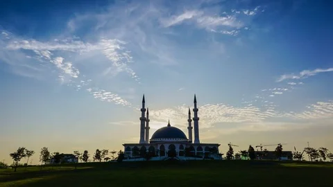Asian Mosque Sunset 4K Time Lapse Stockbeeldmateriaal 77019228