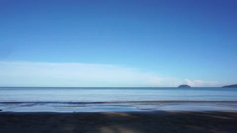 Asian old man jogging at the beach. Stock Footage 133752436