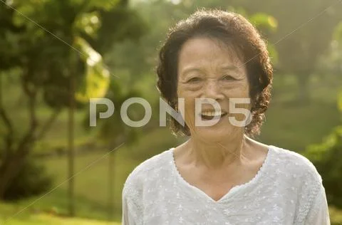 Asian senior woman Stock Photos