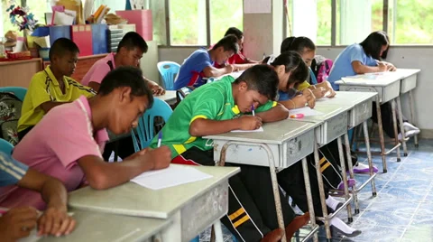 Asian Students Taking Test In The Classroom 스톡 동영상 34547052
