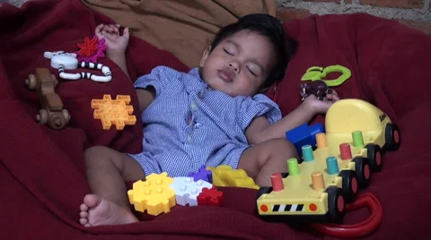 Asian Toddler Napping 스톡 동영상 36814174