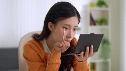 Asian women using digital tablet computer online shopping ecommerce browsin.. Stock Footage 334327826