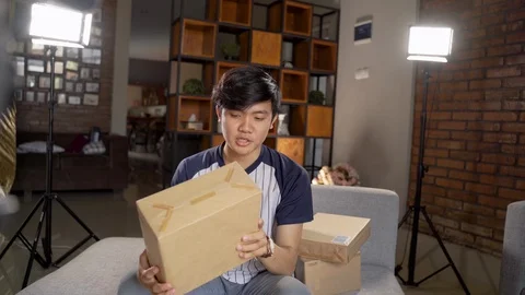 Unboxing Videos, Download The BEST Free 4k Stock Video Footage